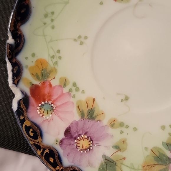 Handpainted Teacup & Saucer - Picture 9 of 10
